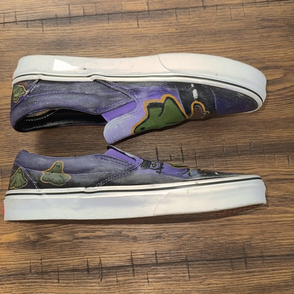 Vans custom hand painted men’s size 10 signed PJ 23 green ghost on skateboard - Picture 10 of 13